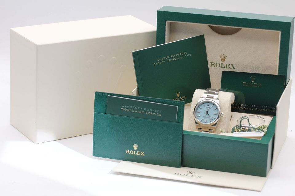 Rolex Oyster Perpetual 126000 Image 5